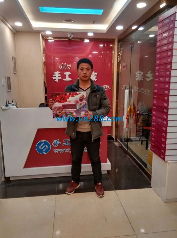 河南濮陽(yáng)尹先生親到手工活之家總部考察，找到正規(guī)可靠的手工活外發(fā)公司(圖1)