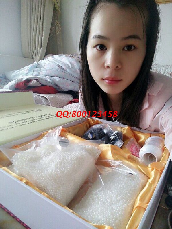 重慶在校大學(xué)生吳女士業(yè)余時(shí)間兼職做手工活串珠繡賺生活費(fèi) 重慶在校大學(xué)生吳女士業(yè)余時(shí)間兼職做手工活串珠繡賺生活費(fèi)(圖1)