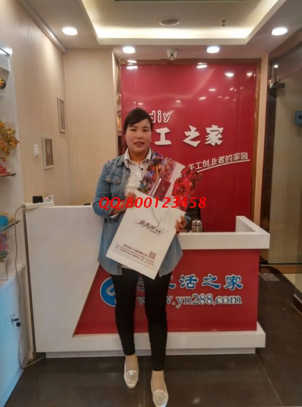 邯鄲魏縣農(nóng)村主婦劉女士來手工活之家考察，找到正規(guī)可靠的手工活(圖1)