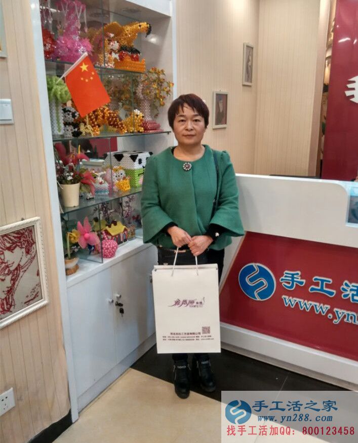 河南平頂山萬女士想做手工活找到手工活之家正規(guī)外發(fā)公司 河南平頂山萬女士想做手工活找到手工活之家正規(guī)外發(fā)公司