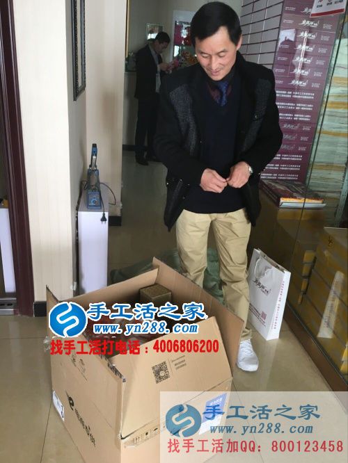 四川廣元市楊先生做手工活創(chuàng)業(yè)從個(gè)人加工到村級(jí)代理 四川廣元市楊先生做手工活創(chuàng)業(yè)從個(gè)人加工到村級(jí)代理