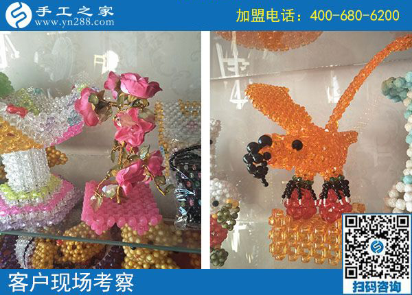 一點(diǎn)也不影響，河南漯河齊女士在家?guī)е⒆舆€把手工活拿回家做