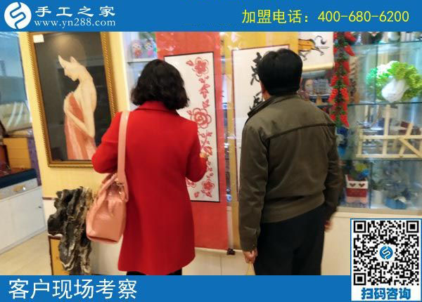 11月2日，哪里有在家做的手工活？那么多人選擇了這個(gè)彩珠繡免押金手工活。手工之家接待考察加工客戶(hù)剪影