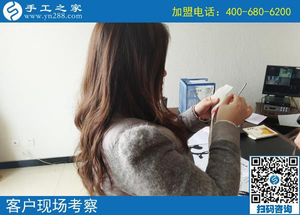 3月2日，可以帶回家做的手工活，沒有押金的手工活就是這里的珠繡手工，手工之家接待考察加工客戶剪影