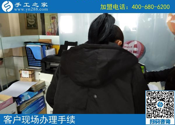 3月5日，沒有押金的手工活，在家做手工加工掙錢就選這個創(chuàng)業(yè)好項目，手工之家接待考察加工客戶剪影