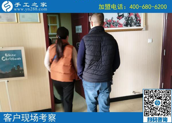 掙錢才是王道，四川內(nèi)江林女士堅持做這個免押金手工活行嗎？
