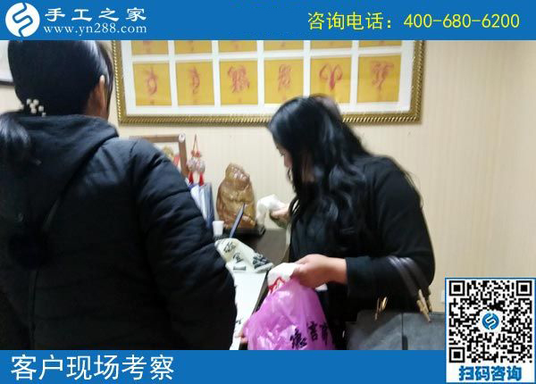 上班族的好兼職，四川宜賓杜女士做這個(gè)正規(guī)供料的手工活一舉兩得