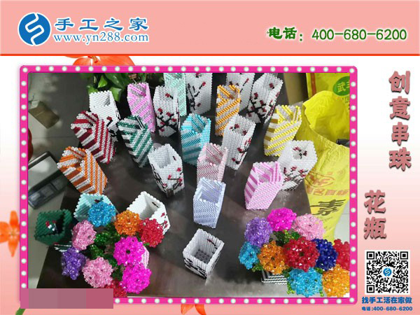 為了多掙錢，廣西南寧樊女士對這個可以寄到家做的手工活非常認真