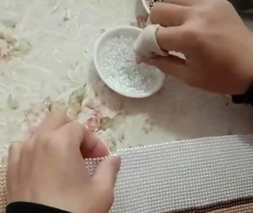 一份收入，一份底氣！-----16年10月開始，遼寧尹女士做手工之家的珠繡手工