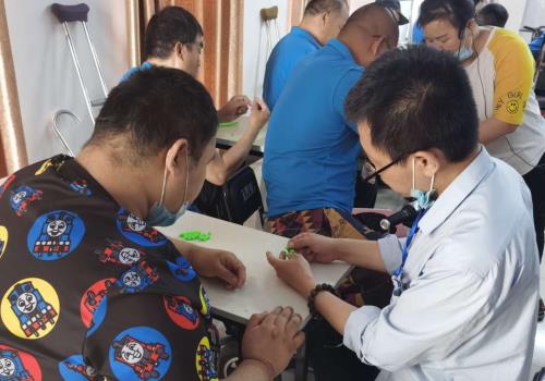 助力靈活就業(yè)，手工之家的珠繡外發(fā)手工活一直在路上