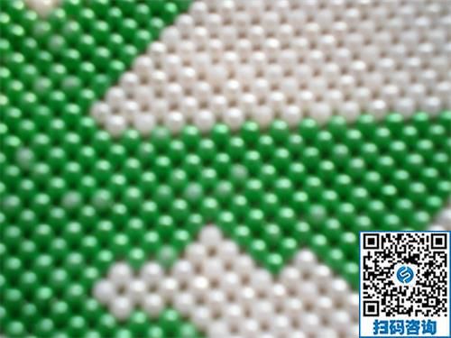 以前做過鉆石繡，現(xiàn)在做手工之家的勵志珠繡(圖1)