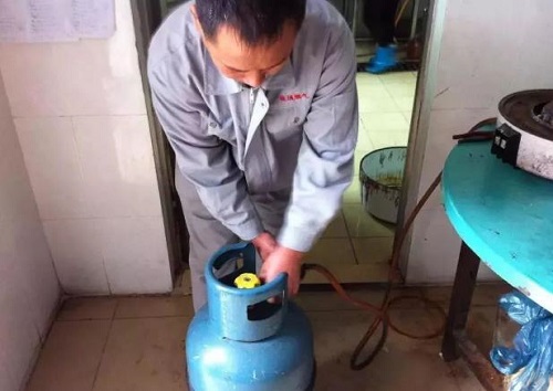 防騙在行動(dòng)，手工之家提醒農(nóng)民朋友，這些騙局要注意，也許就在你的身邊(圖1)