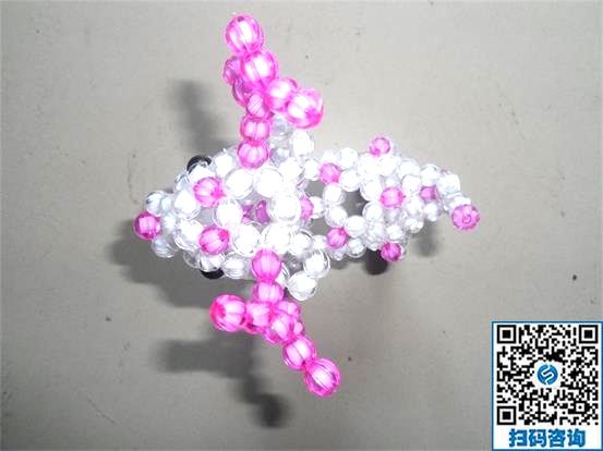 可以拿到家里的手工，一家老少皆可做，簽訂回收合同(圖1)