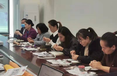 好好學(xué)、好好做，就會(huì)有收獲！ --- ---記手工之家各級(jí)代理技術(shù)培訓(xùn)優(yōu)秀學(xué)員申女士