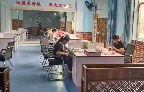 端午粽飄香，居家珠繡忙------手工之家給大家送端午祝福