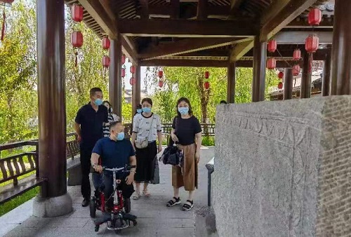 交流研討，在產業(yè)化、市場化、品牌化道路上前行 --- ---記2022邯鄲“青創(chuàng)營”走進大名府(圖3)