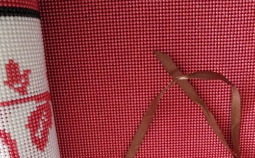 有多少人把外發(fā)手工活拿回家做常年有不錯的收入呢？(圖1)
