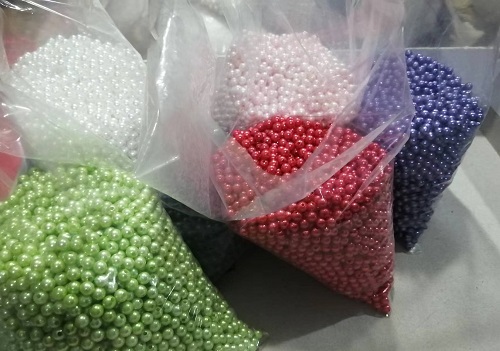 10月30日，手工項目拿回家做，正規(guī)廠家的手工，在手工之家就知道為什么大家喜歡這里，圖為勵志珠珠繡串珠手工材料剪影