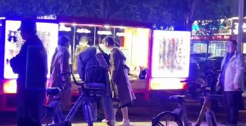 這么大，竟然有15平方-------記手工之家的移動(dòng)銷售新平臺(tái)