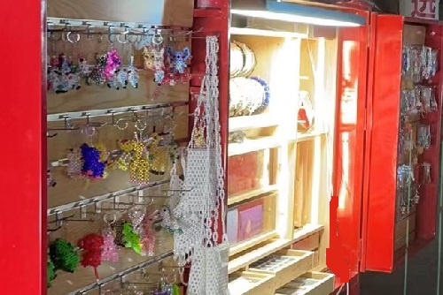 自由靈活，是手工之家移動(dòng)潮品店的重要優(yōu)勢(shì)