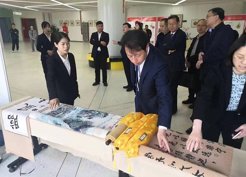 展示和交流，用手工助力雙創(chuàng) ----- 記手工之家受邀參加第十三屆邯鄲青年雙創(chuàng)大賽頒獎儀式  