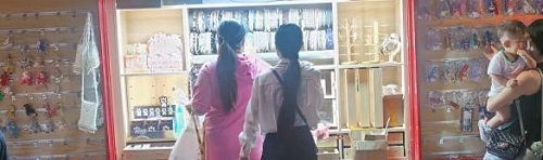 多一份好的收入，移動(dòng)潮品店兼容并包，讓加工人員也可以這樣掙錢(qián)