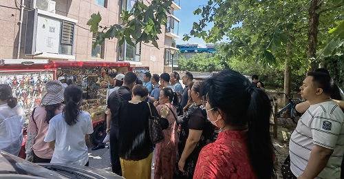 飾品加工廠+移動潮品店，讓大家一起做手工掙錢 ------ 記石家莊項目考察團隊到手工之家考察合作
