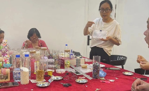 有朋自遠(yuǎn)方來(lái)，只為手工而相聚 ------ 記石家莊和甘肅的朋友來(lái)到手工之家學(xué)習(xí)考察