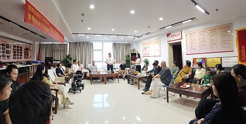 開辟國內(nèi)國際銷售新市場，手工之家一直在路上 ------ 記手工之家參加“文化出?！鄙虅?wù)洽談