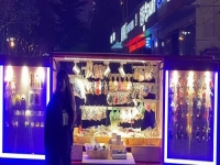成品銷售新形態(tài)·移動潮品店，手工之家是這樣做的