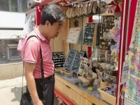 看好手工產(chǎn)品銷售，只為“你”而來 ------ 雄安翟先生專程來手工之家考察合作移動潮品店