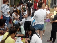 不打工了，返鄉(xiāng)創(chuàng)業(yè)辦手工加工廠掙錢，是很多人的成功新機(jī)遇