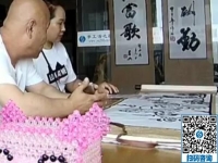 退休夫妻倆一起考察手工活之家，創(chuàng)業(yè)從來與年齡無關(guān)