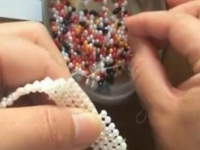 找到正規(guī)手工活外發(fā)加工廠，貴州畢節(jié)張女士送孩子上學(xué)后也能掙錢(qián)了
