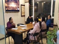 加大珠繡市場(chǎng)化、著重產(chǎn)品創(chuàng)新------記邯鄲學(xué)院文化產(chǎn)業(yè)管理專業(yè)主任一行到手工之家調(diào)研指導(dǎo)