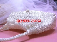 手工產(chǎn)業(yè)化，手工活外包加工是許多農(nóng)民工返鄉(xiāng)發(fā)展的動力